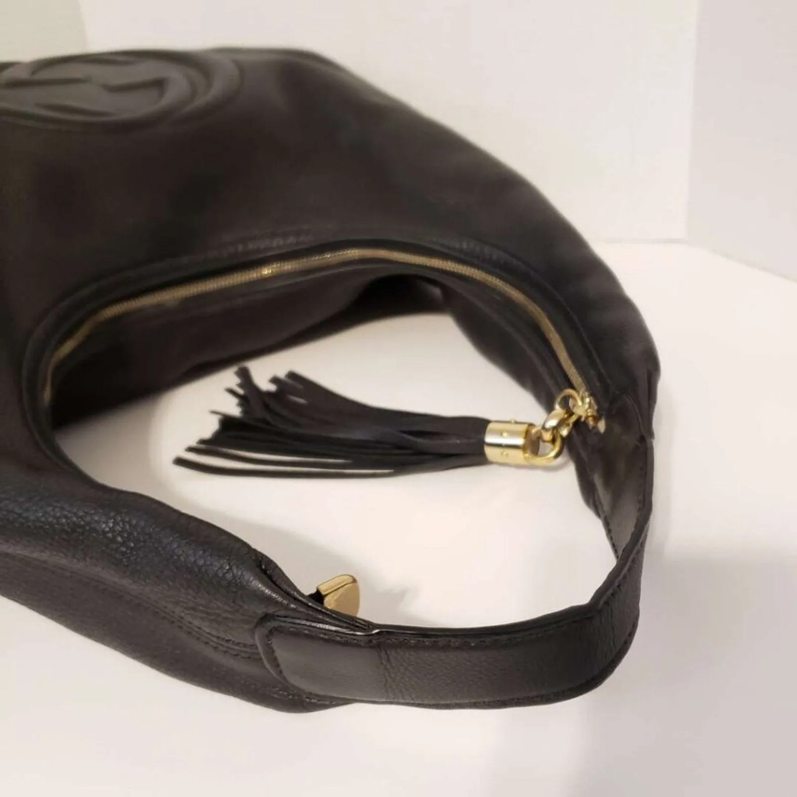 100% Authentic GUCCI Soho Leather Shoulder Bag
