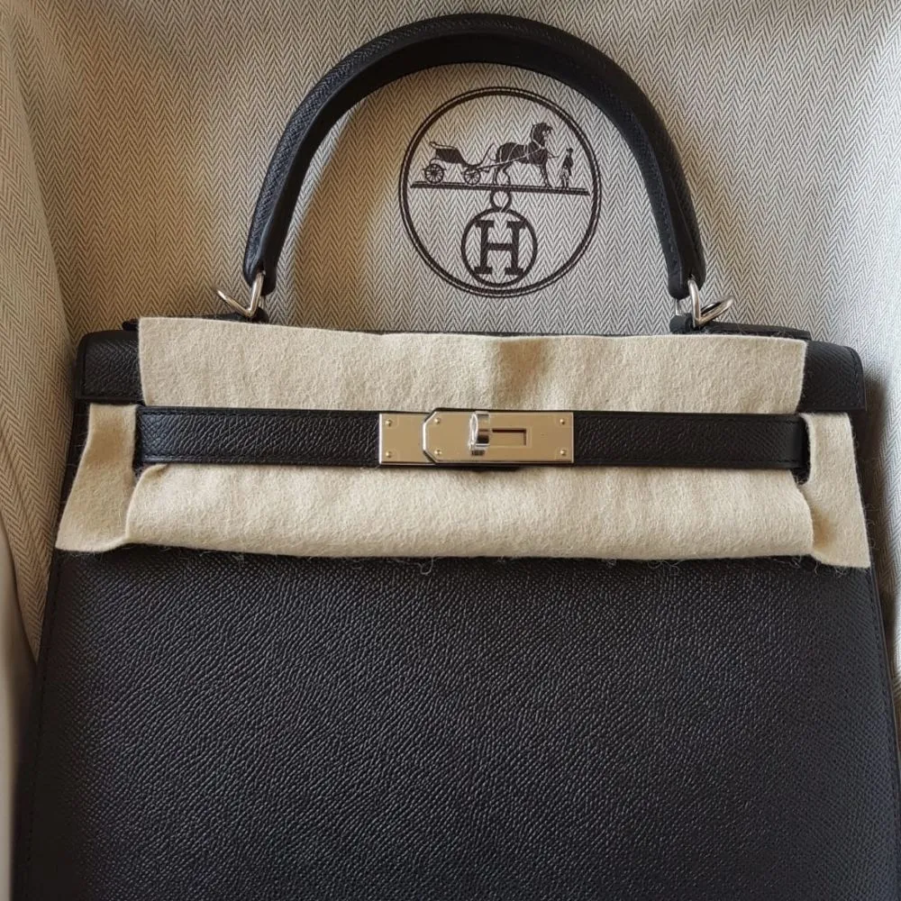 Hermès Kelly 28 Noir (Black) Sellier Epsom Palladium Hardware PHW