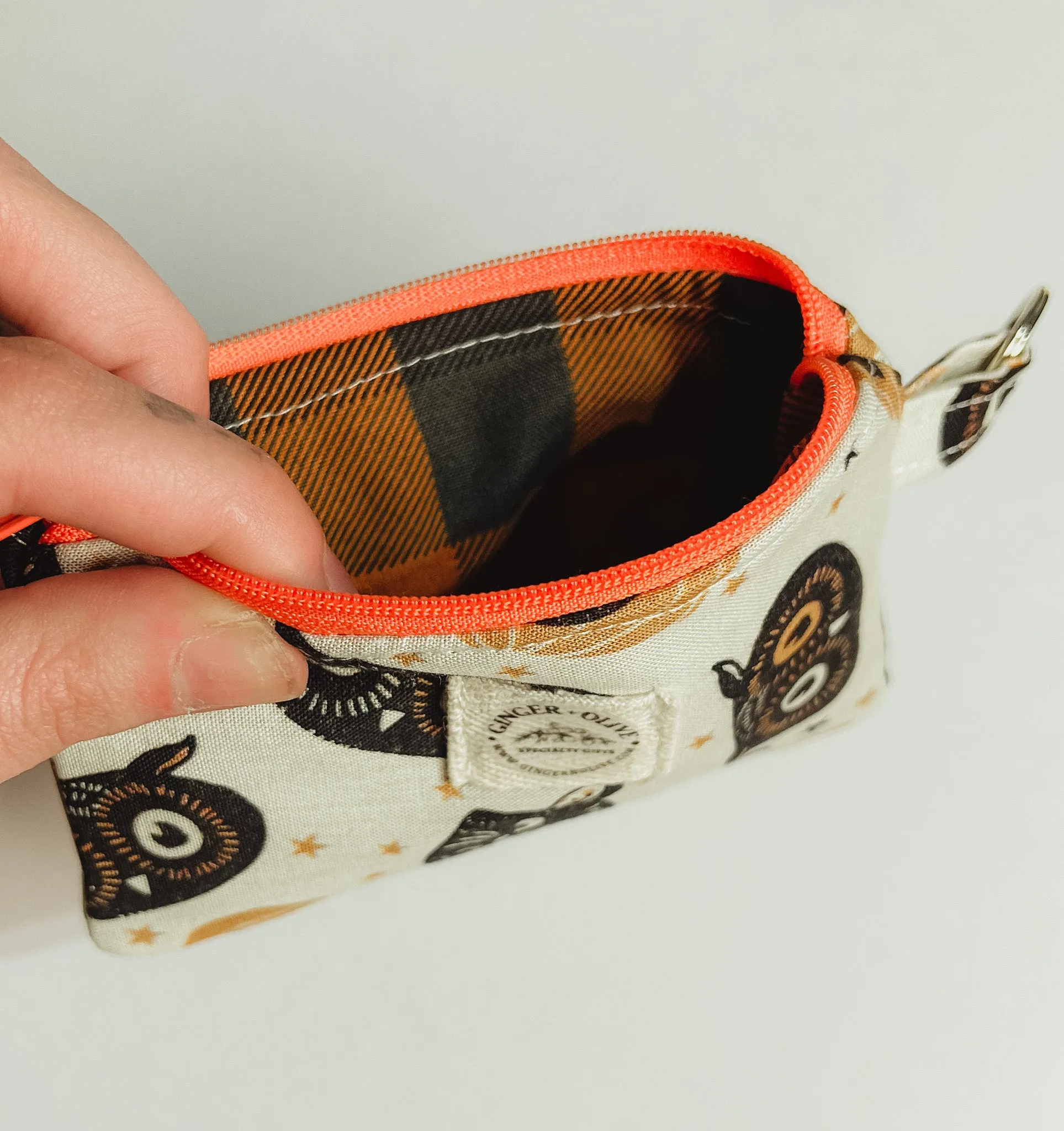 Keychain wallet