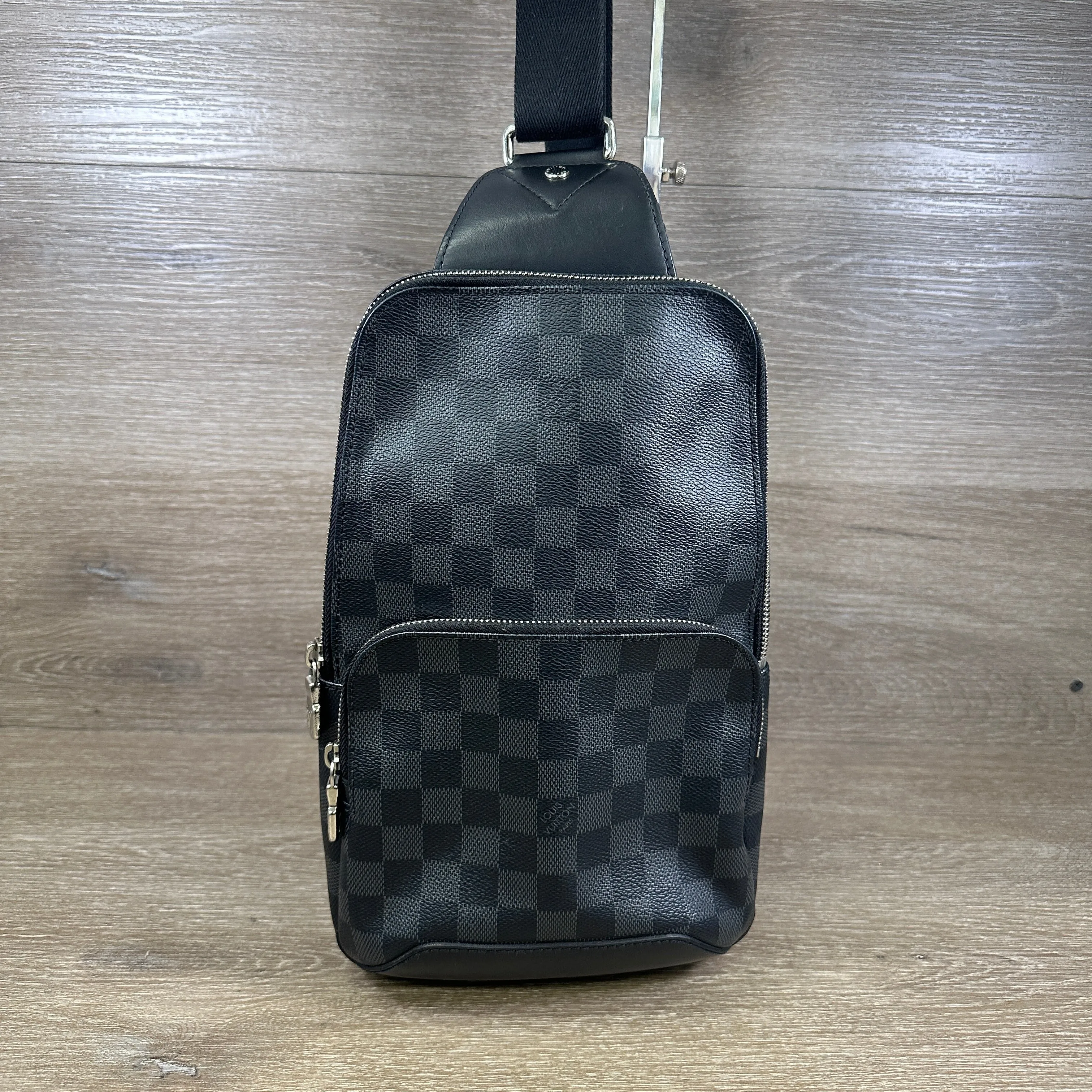 Louis Vuitton Avenue Sling Bag - Damier Graphite