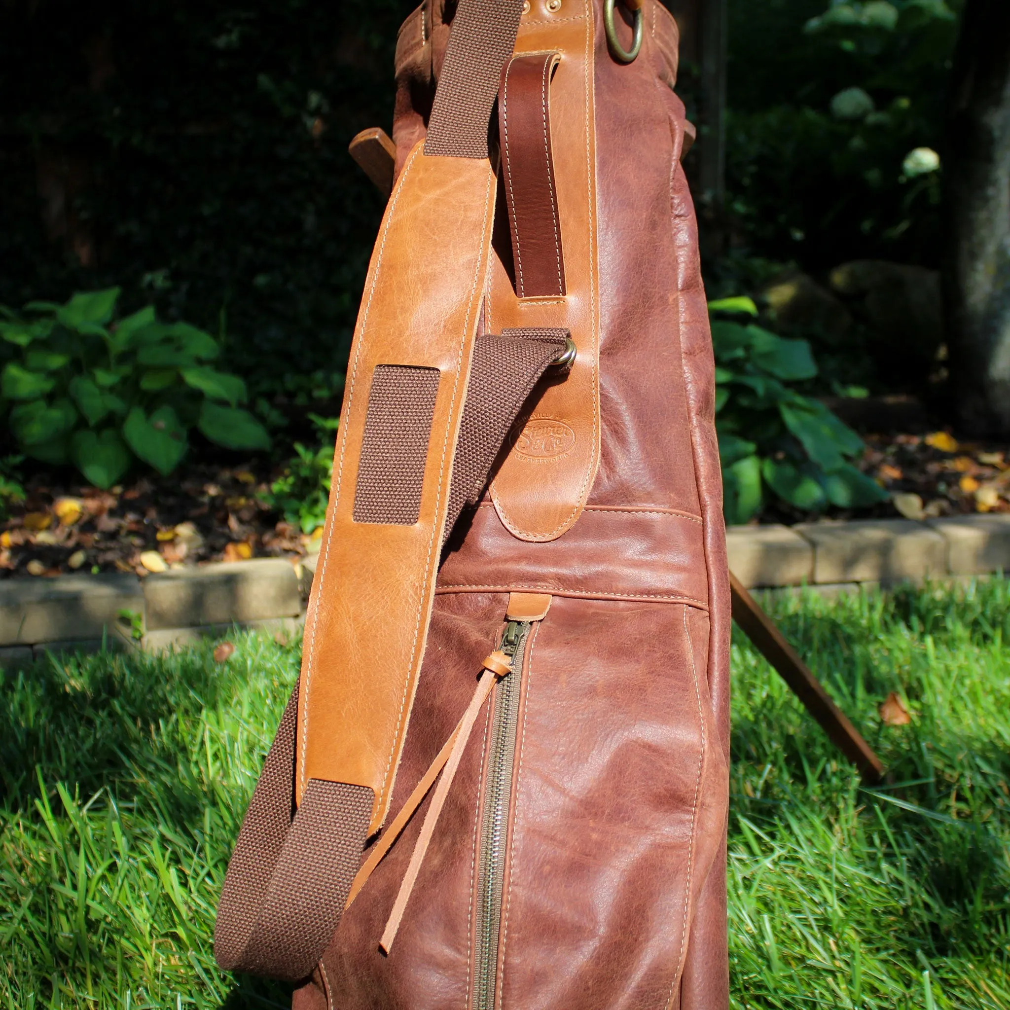 Tumbled Thoroughbred Leather Sunday Golf Bag